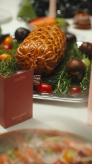 𝐃𝐢𝐧𝐞 𝐰𝐢𝐭𝐡 𝐉𝐨𝐲

In the warm, sparkling ambiance of Park View, turkey and steak are served alongside the aroma of freshly baked waffles, in a special buffet menu crafted for guests of joy… where every sense is indulged to the fullest.

All set to welcome a new wave of happiness… waiting for you at New World Saigon.

🎄See full details of our festive season offers at https://shorturl.at/o9iQf 

📍 Park View Restaurant, New World Saigon Hotel, 76 Le Lai, Ben Thanh Ward, HCMC
⏰ 6:00 PM – 10:00 PM | From 24 to 27 and 31 December
📞 +84 914 391 171 | ✉️ ngan.nguyen@newworldhotels.com