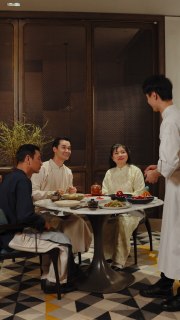 ๐ ๐๐๐ฌ๐ญ๐ ๐จ๐ ๐๐๐ญ ๐ฐ๐ข๐ญ๐ก ๐๐ข๐ฆ ๐๐กแบก๐ฆ
Giแปฏa nhแปฏng ngร y cuแปi nฤm bแบญn rแปn, @timphaam dร nh mแปt buแปi chแบญm rรฃi ฤแป thฦฐแปng thแปฉc Tแบฟt theo cรกch rแบฅt riรชng โ qua tแปซng mรณn ฤn trong Tแบฟt Set Menu tแบกi Black Vinegar, New World Saigon.
Hฦฐฦกng vแป truyแปn thแปng ฤฦฐแปฃc nรขng tแบงm vแปi phong cรกch แบฉm thแปฑc hiแปn ฤแบกi, tinh tแบฟ nhฦฐng vแบซn trแปn vแบนn khรดng khรญ sum vแบงy ฤแบงu nฤm. Mแปi mรณn ฤn khรดng chแป lร vแป ngon, mร cรฒn lร lแปi chรบc cho mแปt nฤm mแปi ฤแปง ฤแบงy vร an yรชn.
Lแปฑa chแปn tแปซ hai thแปฑc ฤฦกn ฤแบทc sแบฏc:
Thแปฑc ฤฦกn Phรบc Lแปc Mรฃn ฤฦฐแปng: 1,888,000++ VNฤ/2 khรกch
Thแปฑc ฤฦกn Gia Hoร Phรบc Thแปnh: 2,888,000++ VNฤ/2 khรกch
๐
Thแปฑc ฤฦกn phแปฅc vแปฅ tแปซ 15 thรกng 2 ฤแบฟn 21 thรกng 2 (28 Chแบกp ฤแบฟn hแบฟt Mรนng 4 Tแบฟt), phแปฅc vแปฅ cแบฃ bแปฏa trฦฐa vร bแปฏa tแปi.
๐ Black Vinegar โ L1, New World Saigon Hotel, 76 Lรช Lai, phฦฐแปng Bแบฟn Thร nh
๐ +84 914 391 171 | โ๏ธ Email: tien.huynhnguyen@newworldhotels.com
_____________________
Amid the hustle and bustle of the year-end season, @timphaam takes a moment to slow down and savor Tแบฟt in his own way โ through each thoughtfully crafted dish from the Tet Set Menu at Black Vinegar โ New World Saigon.
Traditional flavors are elevated with a modern, refined culinary touch, while still preserving the warm spirit of togetherness that defines the start of the new year. Each dish is not only a celebration of taste, but also a heartfelt wish for a year of abundance and peace
Choose from two specially curated menus:
Peaceful Reunion Set: VND 1,888,000++ for 2 persons
Harmonious Prosperity Set: VND 2,888,000++ for 2 persons
๐
Available from February 15 to February 21, for both lunch and dinner.
๐ Location: Black Vinegar, Level 1, New World Saigon Hotel, 76 Le Lai Street, Ben Thanh Ward, Ho Chi Minh City
๐Contact: +84 914 391 171 | โ๏ธ Email: tien.huynhnguyen@newworldhotels.com
#NewWorldHotels #NewWorldSaigon #NewYearNewWorld #RisewiththeHorse