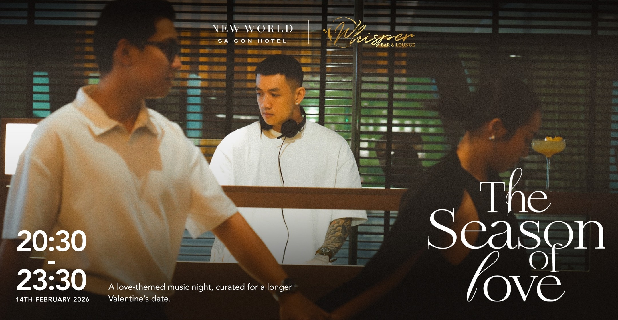 𝐓𝐡𝐞 𝐒𝐞𝐚𝐬𝐨𝐧 𝐨𝐟 𝐋𝐨𝐯𝐞 - 𝐁𝐞𝐠𝐢𝐧𝐬 𝐨𝐧 𝐕𝐢𝐧𝐲𝐥
Thời khắc mùa yêu thương The Season of Love khẽ chuyển động, không gian Whisper Bar & Lounge cũng lặng lẽ hạ thấp những tạp âm dư thừa, nhường chỗ cho tiếng đĩa than dẫn lối.
Từ các ca khúc vượt thời gian của Michael Jackson hay Beyoncé đến những giai điệu quen thuộc từ The Weeknd và SZA, một playlist nhạc dành riêng cho dịp Valentine được trải dài trong ba giờ liên tục - chỉ dành cho đêm đặc biệt ấy, và những cặp đôi lựa chọn ở lại.
📀 8.30 PM - 11.30 PM | 14.02.2026
📍 Whisper Bar and Lounge, New World Saigon Hotel, 76 Lê Lai, HCMC
***
As The Season of Love is beating, Whisper Bar & Lounge turns down the noise and lets vinyl take the lead. From Michael Jackson and Beyoncé’ timeless hits, to fresh releases of The Weeknd or SZA, a limited Valentine’s vinyl playlist unfolds in one continuous listening session - three uninterrupted hours, curated exclusively for the night.
For couples who come to listen, and choose to linger.
📀 8.30 PM - 11.30 PM | 14.02.2026
📍 Whisper Bar and Lounge, New World Saigon Hotel, 76 Le Lai, HCMC
#NewWorldSaigon #NewWorldHotels #WhisperBar #TheSeasonOfLove