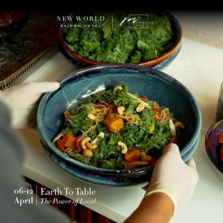 𝐖𝐡𝐚𝐭 𝐢𝐟 𝐛𝐫𝐞𝐚𝐤𝐟𝐚𝐬𝐭 𝐛𝐞𝐜𝐚𝐦𝐞 𝐚 𝐪𝐮𝐢𝐞𝐭 𝐚𝐜𝐭 𝐨𝐟 𝐜𝐚𝐫𝐞?
Một buổi sáng không chỉ để bắt đầu ngày mới, mà còn là cách ta lựa chọn sống.
Hưởng ứng Tháng Trái Đất, từ ngày 06–12/04, buffet sáng tại Park View giới thiệu lựa chọn món salad thuần chay dựa trên yếu tố Ngũ Hành: Kim - Mộc - Thuỷ - Hoả - Thổ, sử dụng 5 nguyên liệu mang đậm tính địa phương từ Đà Lạt, được chế biến tối giản để giữ trọn hương vị nguyên bản.
Không cần thay đổi lớn mà chỉ là một lựa chọn nhẹ nhàng hơn, tinh tế hơn, gần gũi hơn với tự nhiên.
Một khoảnh khắc nhỏ, để ngày mới bắt đầu chậm lại, an lành hơn.
Khám phá trải nghiệm thuần thực vật tại Park View.
**
What if breakfast became a quiet act of care?
This Earth Month, mornings at Park View invite a more mindful beginning.
From 6–12 April, the breakfast buffet introduces a curated plant-based salad, inspired by 5 core elements from Mother Nature: Metal - Wood - Water - Fire - Earth, crafted from locally sourced ingredients in Đà Lạt, and prepared with a light touch to preserve their natural integrity.
No grand gestures. Just a gentle shift toward choices that feel better for you, and for the world around you.
Discover our limited plant-based salad experience at Park View.
#NewWorldHotels #NewWorldSaigon #NewWorldDoGoodSeries #RosewoodImpacts #ThePowerofLocal