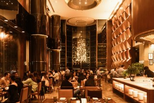 𝐒𝐚𝐯𝐨𝐫𝐢𝐧𝐠 𝐭𝐡𝐞 𝐂𝐫𝐚𝐟𝐭
Moments from an unforgettable launching event where culinary boundaries dissolved at @parkview.saigon. From meaningful talks, youthful activities to capture real moments, our collaboration with Marou Chocolate transformed dining into a soulful experience.
Every dish at @parkview.saigon was a tribute to sustainable sourcing - proving that sophisticated hospitality and responsibility can sit beautifully at the same table. With every bill, 1% of the total value is contributed to local charity organizations, supporting meaningful and lasting community impact.
Discover the side of sustainability at New World Saigon.
#MarouXNewWorldHotels
#NewWorldHotels
#BeyondtheSummer