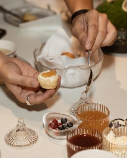 𝐀 𝐒𝐰𝐞𝐞𝐭 𝐄𝐬𝐜𝐚𝐩𝐞 𝐢𝐧 𝐭𝐡𝐞 𝐇𝐞𝐚𝐫𝐭 𝐨𝐟 𝐒𝐚𝐢𝐠𝐨𝐧

Slow down your afternoon in good company and indulge in our limited-edition Afternoon Tea set—a special collaboration between New World Saigon and Marou Chocolate.

Inspired by Marou’s signature bean-to-bar journey, each creation brings out the rich, distinct layers of Vietnamese cacao, paired perfectly with warm tea in the relaxed setting of Whisper Bar & Lounge. It's the perfect treat to pause, connect, and enjoy meaningful moments together.

Available now at Whisper Bar and Lounge.
🍫 999,000 VND/set/2 guests
📍 Whisper Bar and Lounge - New World Saigon Hotel, 76 Le Lai, Ben Thanh Ward, HCMC​
📞 +84 914 391 171 | ✉️ tien.huynhnguyen@newworldhotels.com